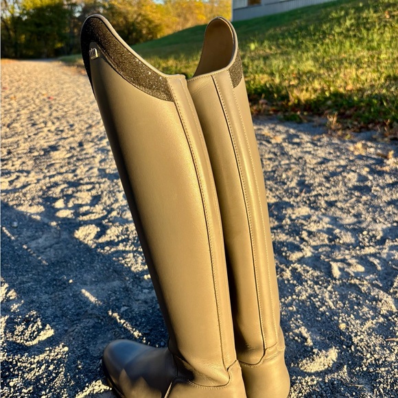 Kingsley Lexington Dressage Boots in Aspen Grey - Picture 5 of 13